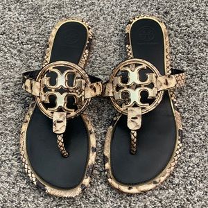 💯Authentic Tory Burch Sandals size 7.5